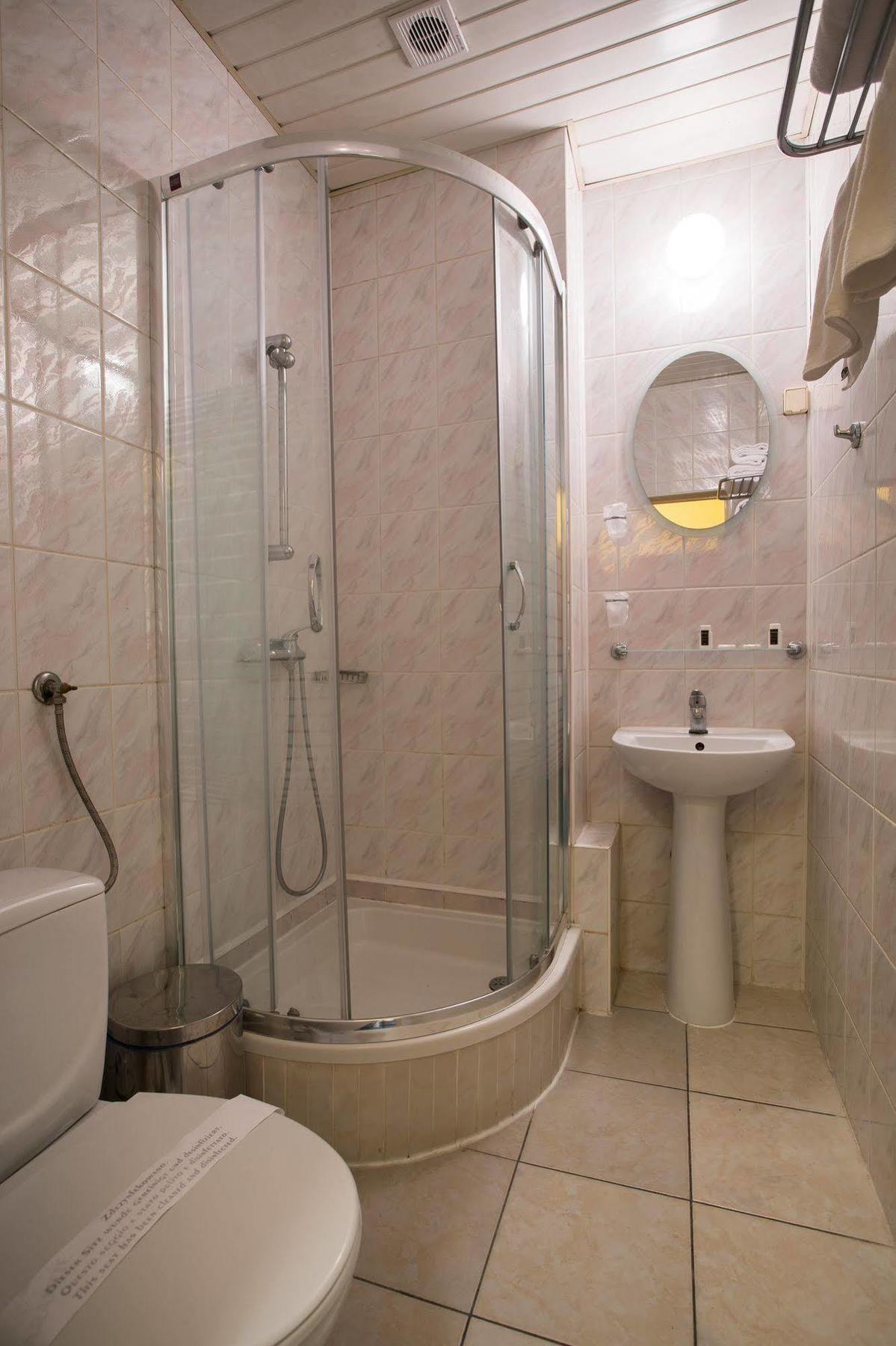 Hotel Kapitan Щецин Экстерьер фото